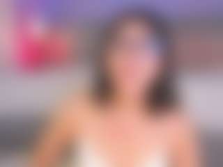 Live cam show with Curvy Corinne - Fetish Brown Hair on CSO-WL