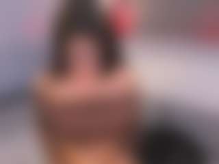 Curvy Corinne's Live Sex Cam Show