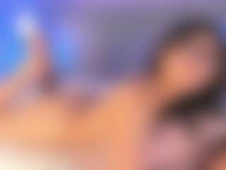 Curvy Corinne's Live Sex Cam Show