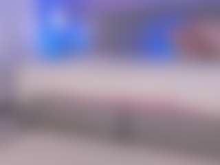 Live cam show with Curvy Corinne - Big Ass on Dolls Live