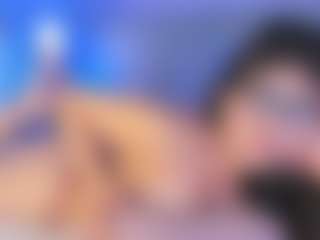 Curvy Corinne's Live Sex Cam Show