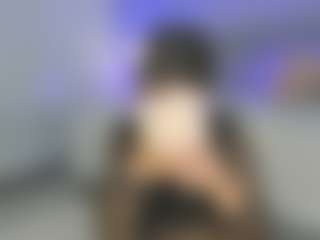 Live cam show with Curvy Corinne - Fingering Latina on Camsoda | colombia