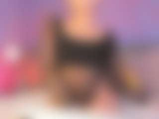 Curvy Corinne's Live Sex Cam Show