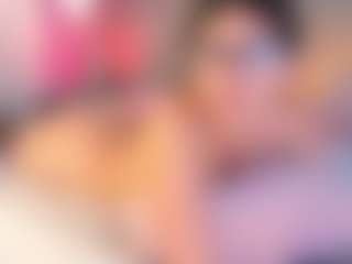 Curvy Corinne's Live Sex Cam Show