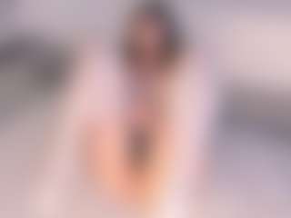 Curvy Corinne's Live Sex Cam Show