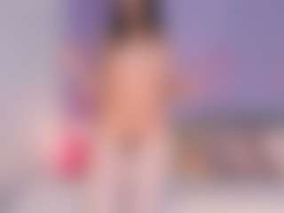 Curvy Corinne's Live Sex Cam Show