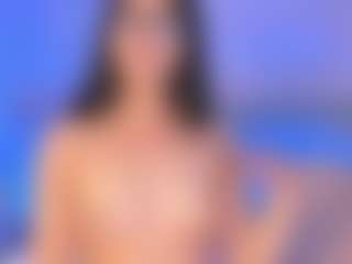 Live cam show with Curvy Corinne - Dirty Talk on nudelive.tv