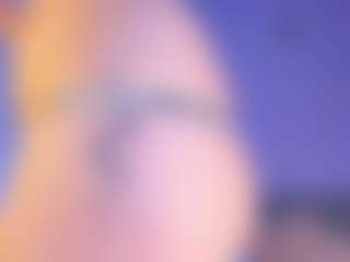 Curvy Corinne's Live Sex Cam Show