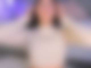Curvy Corinne's Live Sex Cam Show