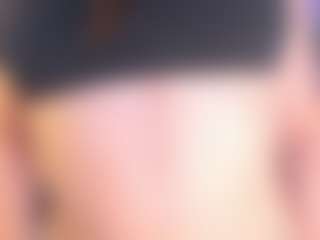 Live cam show with Curvy Corinne - Ahegao on Camsoda