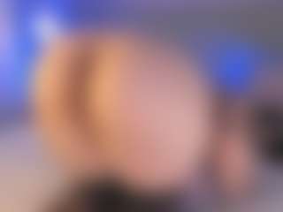 Curvy Corinne's Live Sex Cam Show