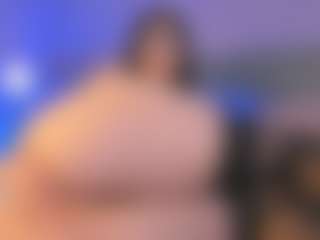Curvy Corinne's Live Sex Cam Show