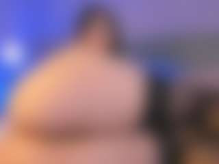 Curvy Corinne's Live Sex Cam Show