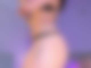 Curvy Corinne's Live Sex Cam Show
