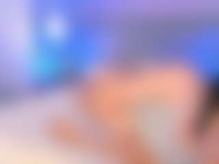 Curvy Corinne's Live Sex Cam Show