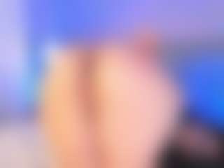 Curvy Corinne's Live Sex Cam Show