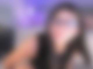 Curvy Corinne's Live Sex Cam Show