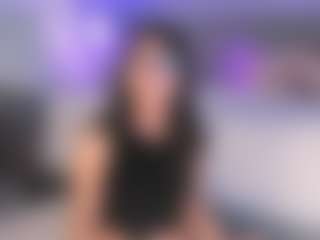 Curvy Corinne's Live Sex Cam Show
