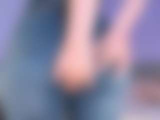 Live cam show with Curvy Corinne - White Teen (18+) on slutload | colombia