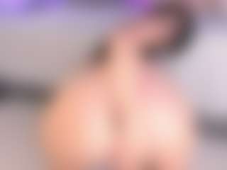 Curvy Corinne's Live Sex Cam Show