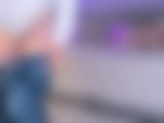 Curvy Corinne's Live Sex Cam Show