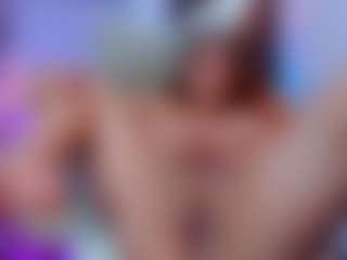 Live cam show with Karlaa_jhons - Cosplay MILF on wildcum.com