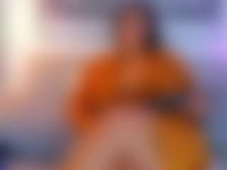 Live cam show with Karlaa_jhons - Striptease MILF on https://playwithruby.com