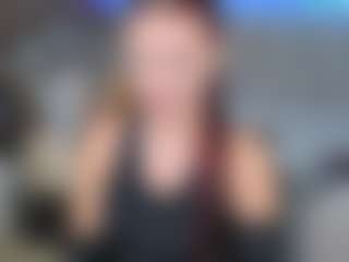 Live cam show with LilyMoonlight - Altgirl on Streamer API
