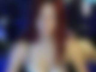 Live cam show with LilyMoonlight - Teasing on Hubzter Live