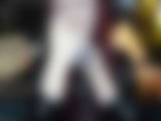 Live cam show with LilyMoonlight - Goth on xDating
