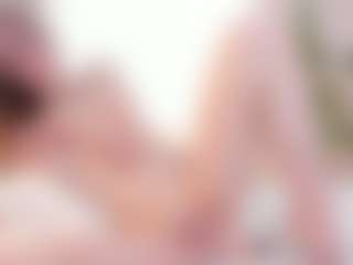 Live cam show with NaomiSunset - Wet on Camming Site