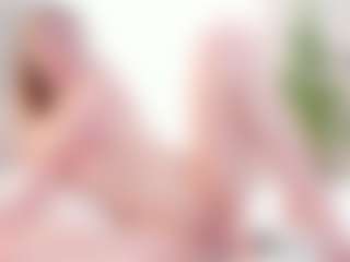 Live cam show with NaomiSunset - Blonde Hair on Mixed Magazine Live
