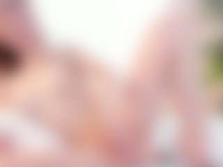 Live cam show with NaomiSunset - Body Massage on sexylive.show