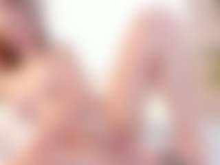 Live cam show with NaomiSunset - Blonde Hair on Camming Site