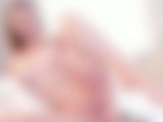Live cam show with NaomiSunset - Solo on CamClone