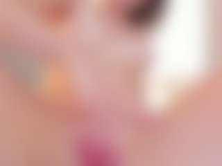 Live cam show with NaomiSunset - Suck on livesuperchat.net