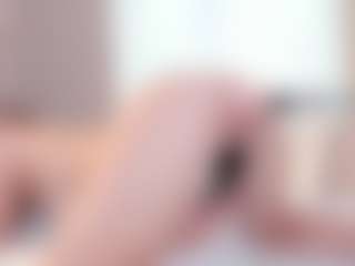 Live cam show with NaomiSunset - Brown Eyes on xxxlivecams.org