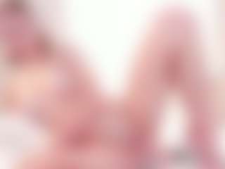 Live cam show with NaomiSunset - Brown Eyes Blonde Hair on SquirtSoMuch