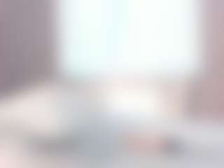 Live cam show with NaomiSunset - Living Room on https://playwithruby.com