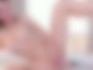 Live cam show with NaomiSunset - Thin on fuklive.com