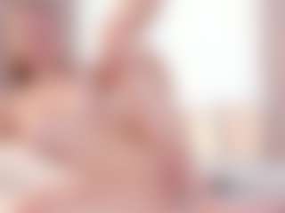 Live cam show with NaomiSunset - Suck on live.xbliss.ai