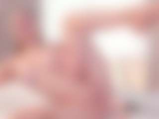 Live cam show with NaomiSunset - Suck on Camsoda
