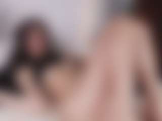 Live cam show with Amber - Cute on Dare Cams