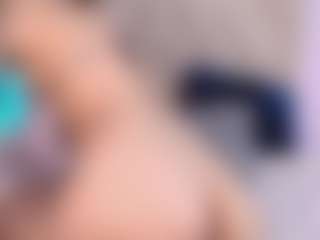 Live cam show with Amber - Creamy on Lustler