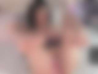 Live cam show with Amber - Indian Petite on thefappeningchat.com | colombia
