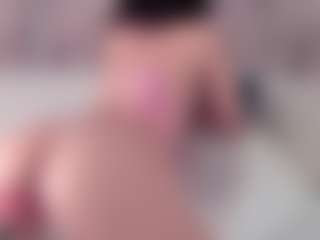Amber's Live Sex Cam Show