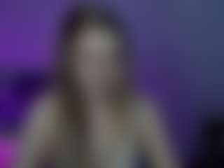 Live cam show with lilyWilliamss - Average on Camsoda