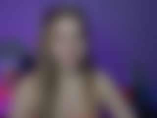 Live cam show with lilyWilliamss - Blue Eyes on TastyBlacksLive