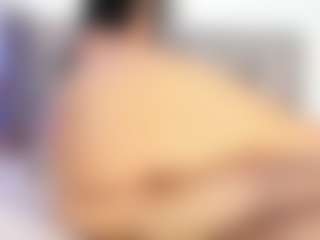 Live cam show with MilliMattell - MILF on CamSodaAdn