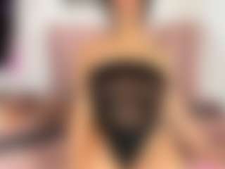 Live cam show with MilliMattell - Anal MILF on Cam Slut